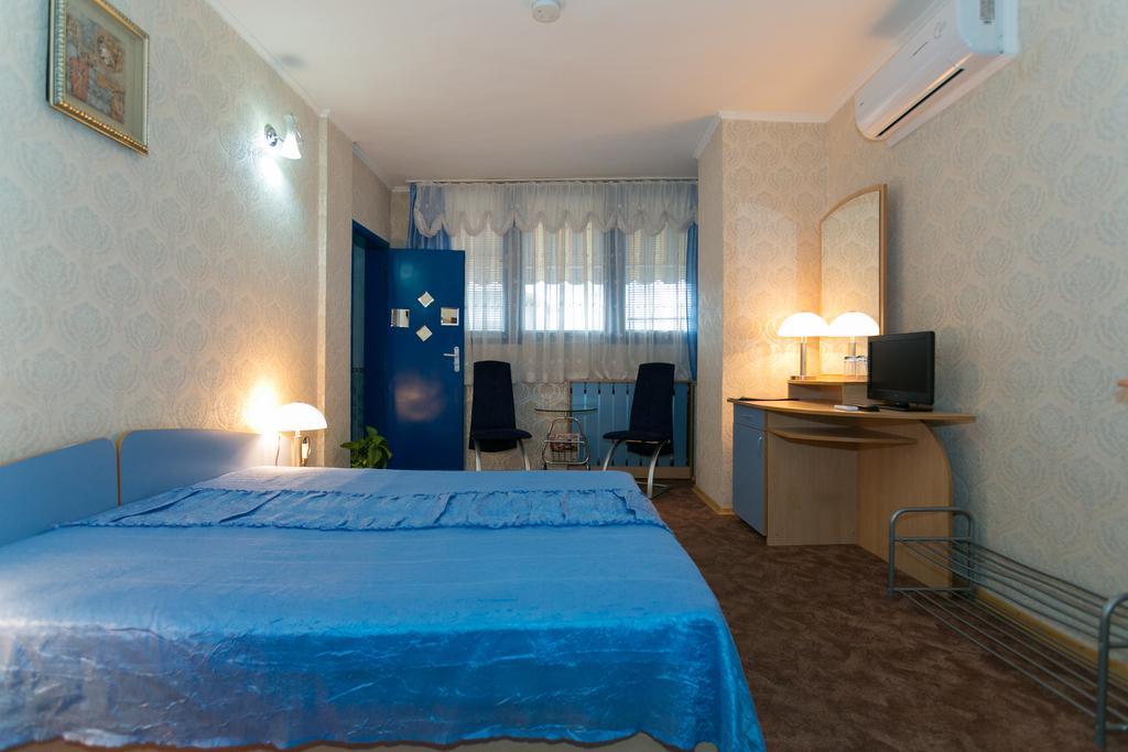 Yor-Daniel Hotel Pazardzhik Room photo